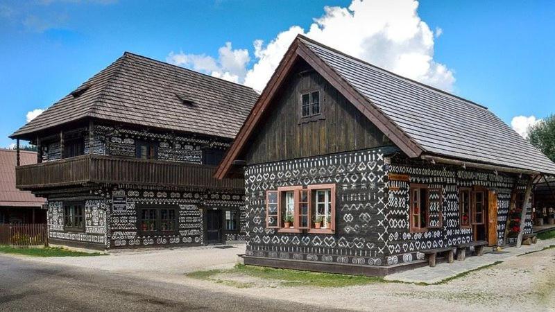 Park Borik 4You & Free Parking Zilina Bagian luar foto
